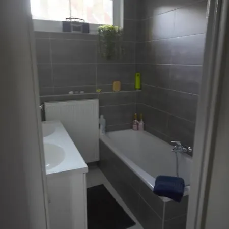 別荘 Vakantiehuis Aan Zee. Bij Seb En Carol *