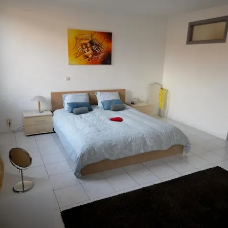 Vakantiehuis Aan Zee. Bij Seb En Carol 別荘 オステンド